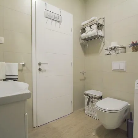 Gina Apartament